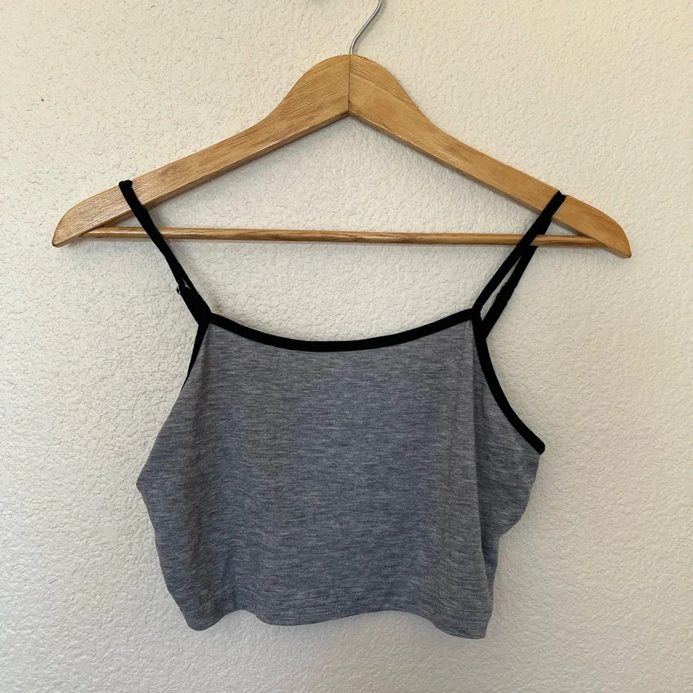 Zaful | Gray and Black Crop Tank Shorts Set - Picture 5 of 10